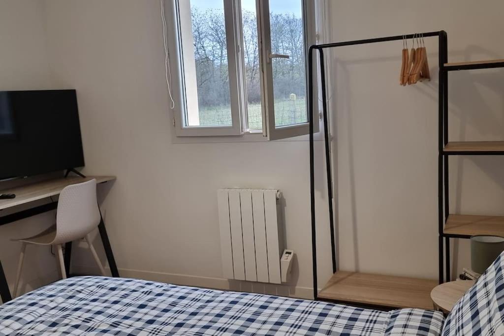 Belle Maison Climatisee Renovee Pac-Man Entre Collegues, Amis, Famille - Barbecue - Netflix - Prime - Baby Foot 50Cts Saint-Seurin-sur-l'Isle Екстер'єр фото
