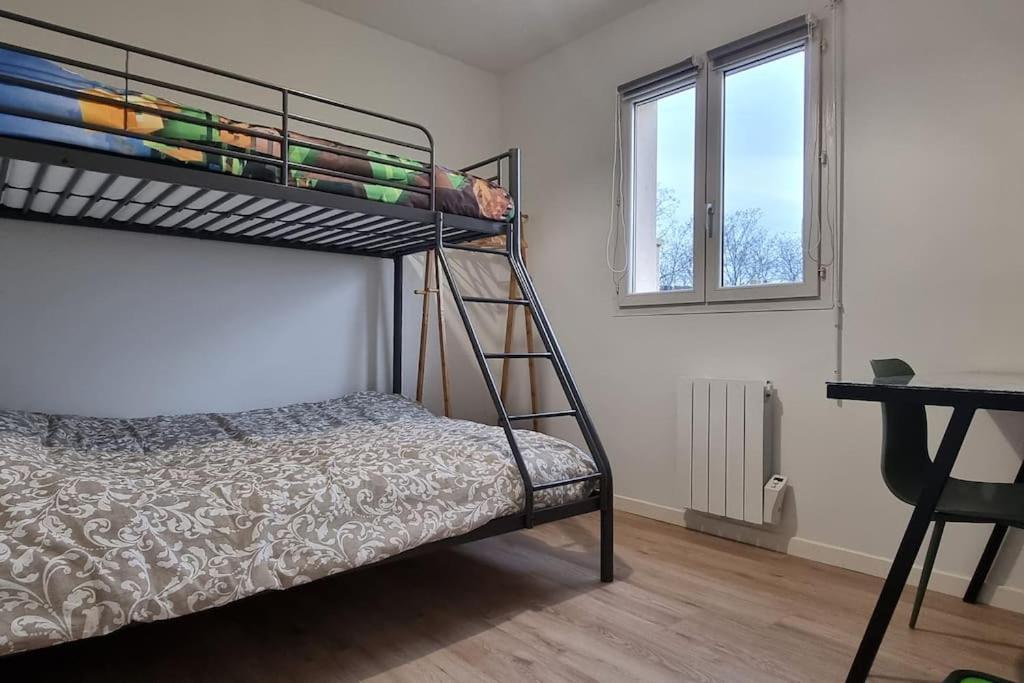 Belle Maison Climatisee Renovee Pac-Man Entre Collegues, Amis, Famille - Barbecue - Netflix - Prime - Baby Foot 50Cts Saint-Seurin-sur-l'Isle Екстер'єр фото