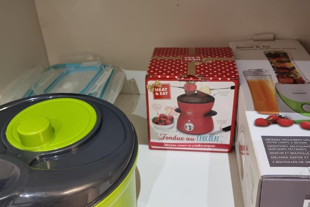 Belle Maison Climatisee Renovee Pac-Man Entre Collegues, Amis, Famille - Barbecue - Netflix - Prime - Baby Foot 50Cts Saint-Seurin-sur-l'Isle Екстер'єр фото