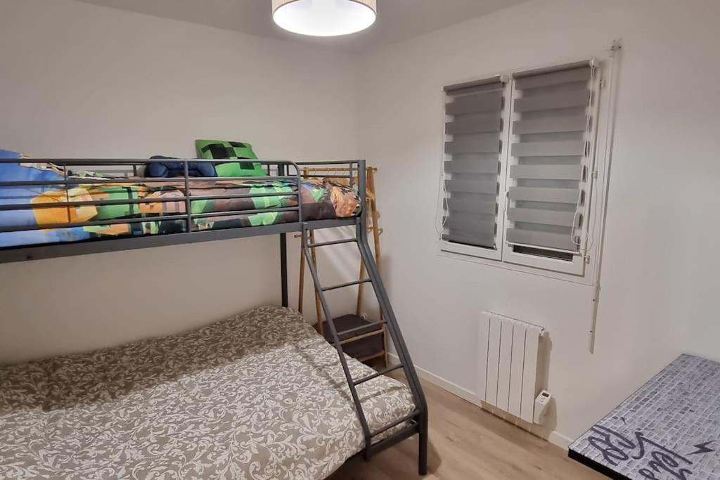 Belle Maison Climatisee Renovee Pac-Man Entre Collegues, Amis, Famille - Barbecue - Netflix - Prime - Baby Foot 50Cts Saint-Seurin-sur-l'Isle Екстер'єр фото